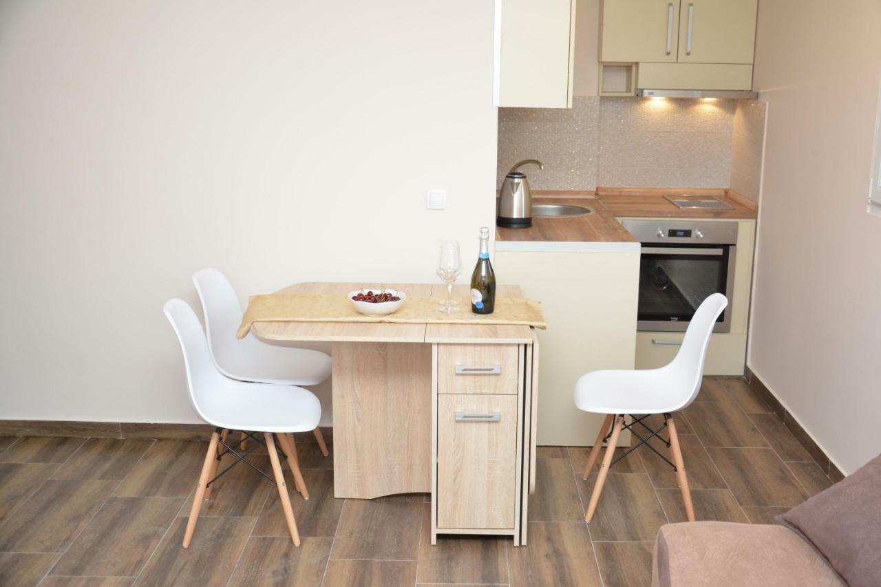 Apartment Petra Tivat Exterior photo